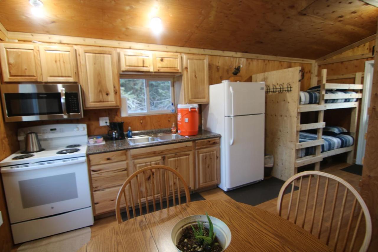 Alaskan Adventure Dry Cabins Pleasant Valley Екстериор снимка