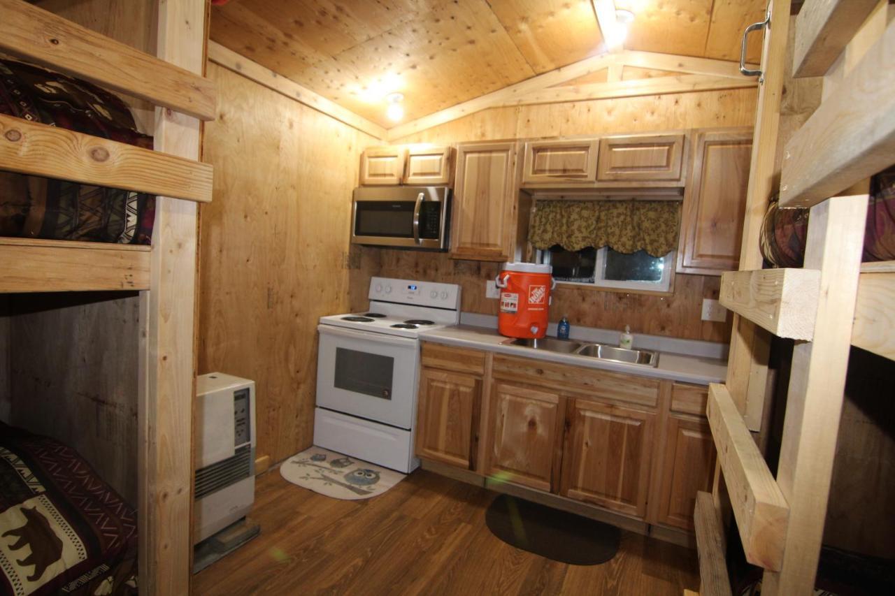 Alaskan Adventure Dry Cabins Pleasant Valley Екстериор снимка