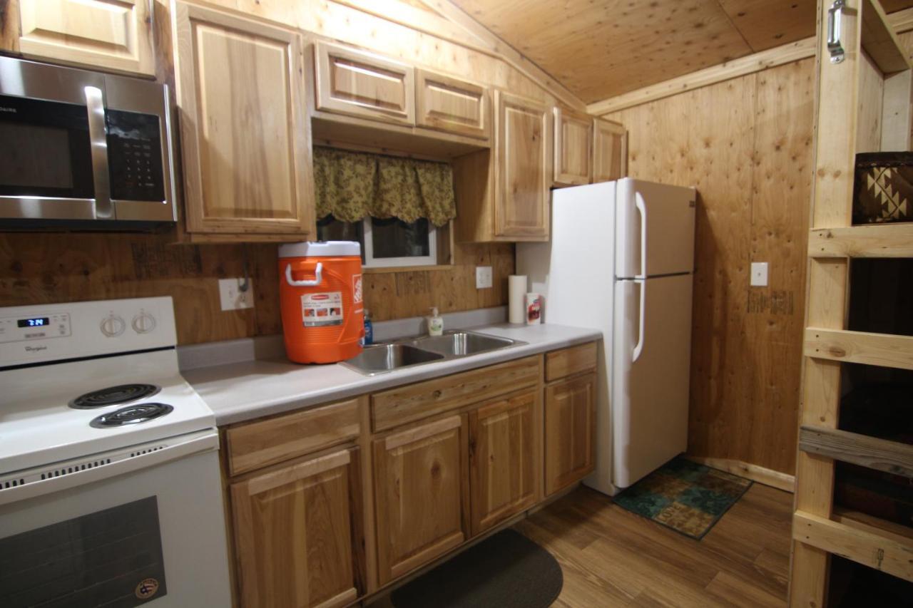 Alaskan Adventure Dry Cabins Pleasant Valley Екстериор снимка